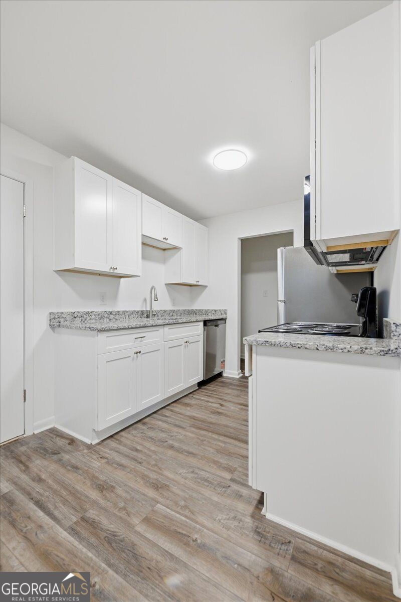 338 Mike ST
