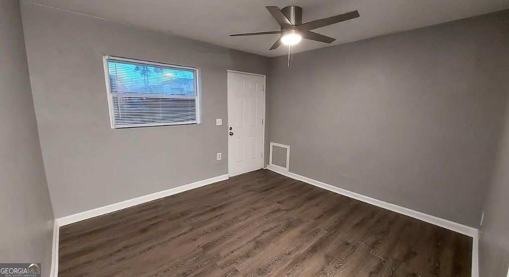 Photo of 574 Cooper Street SW, Atlanta, GA 30312 (MLS # 10741105)