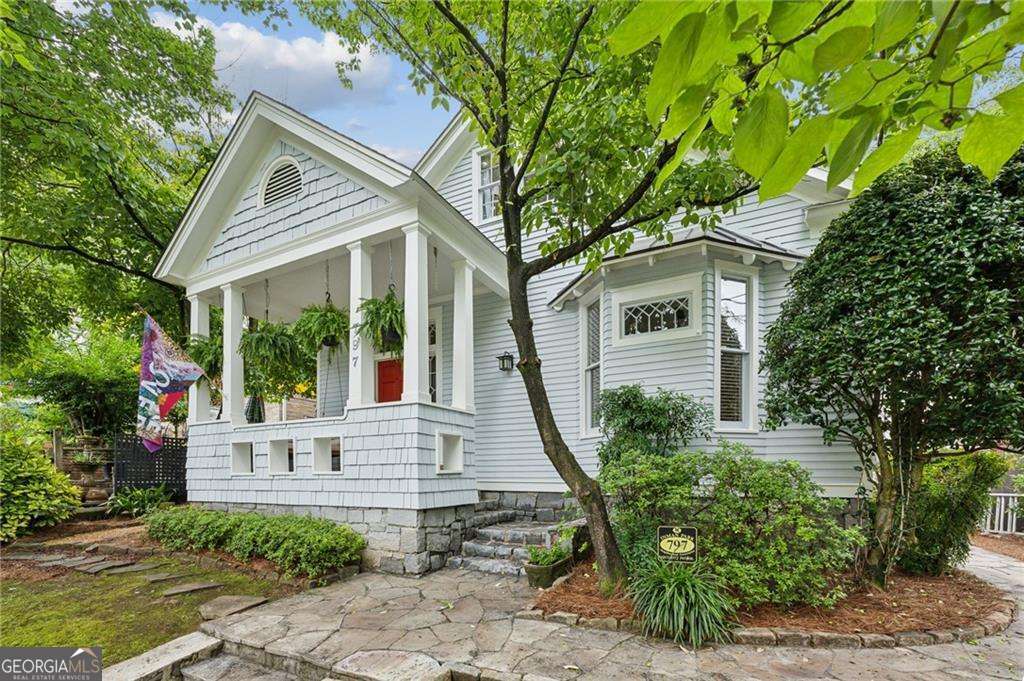 797 Ashland AVE NE