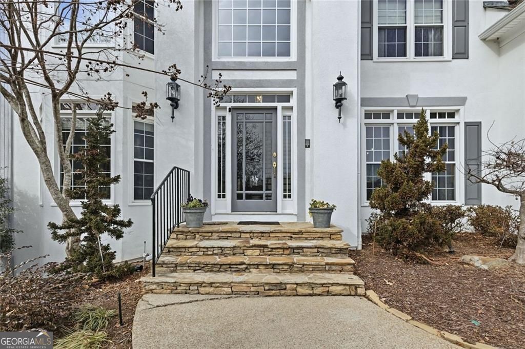 3331 Alyesbury Court