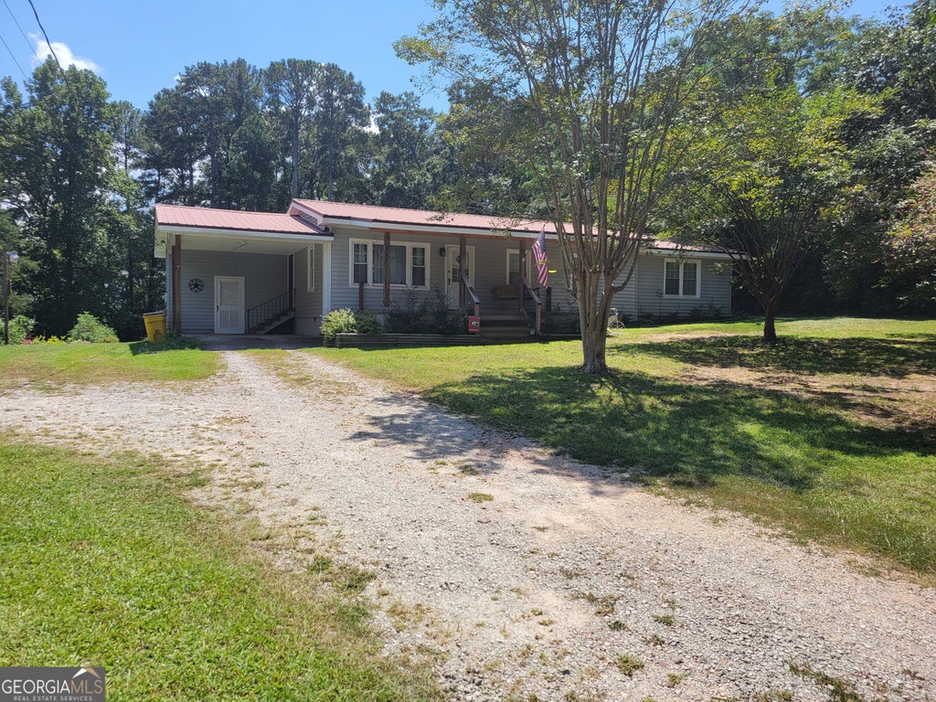 Photo of 1131 E Main Street, Hogansville, GA 30230 (MLS # 10833583)