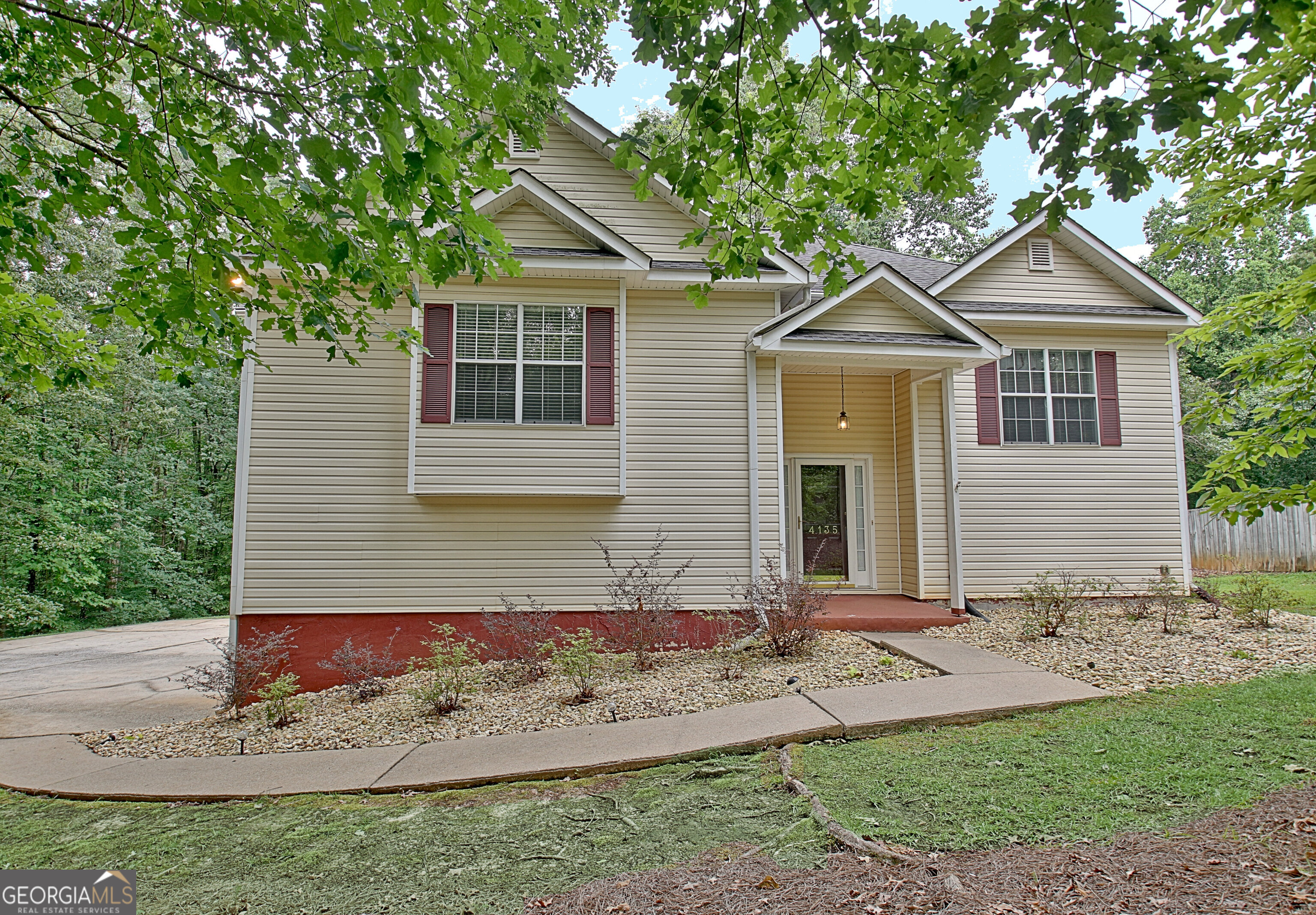 4135 Coursey Lake RD