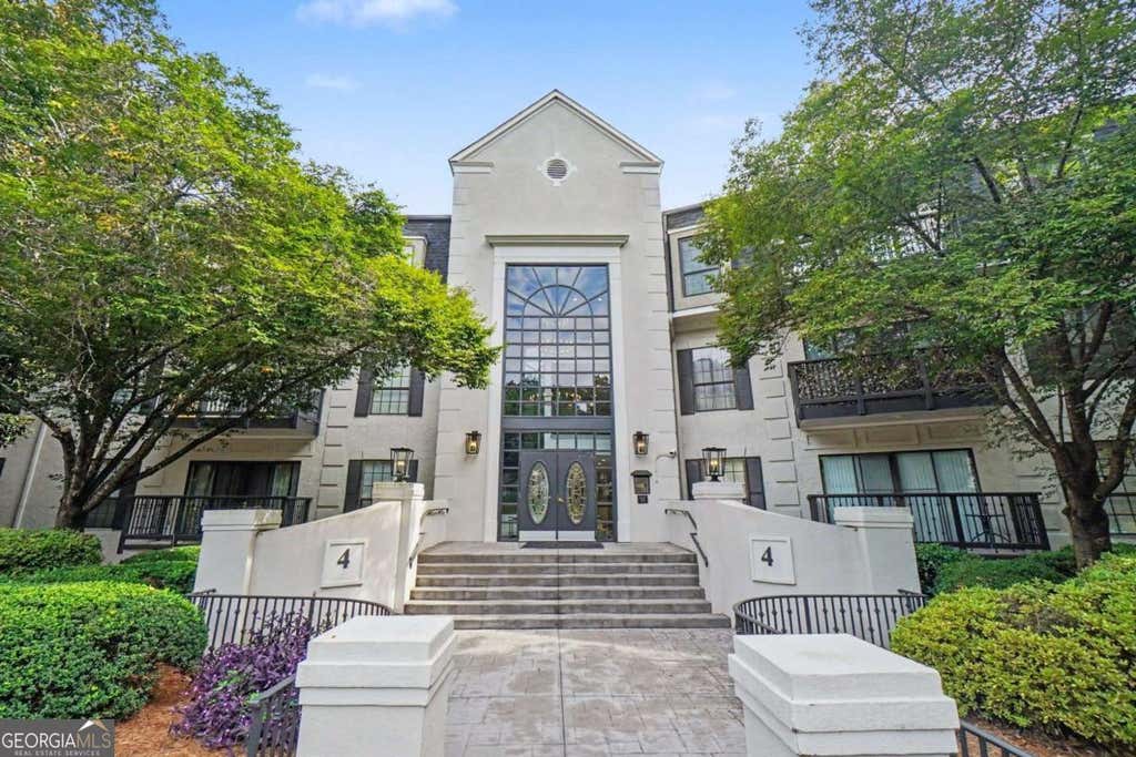Photo of 4105 Pine Heights Drive NE, Atlanta, GA 30324 (MLS # 10790472)