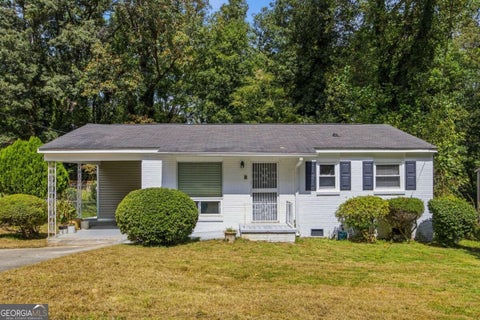 Photo of 3751 Amber Road NW, Atlanta, GA 30331 (MLS # 10854781)