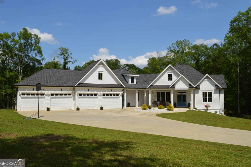 Photo of 8 Ripplewood Trail, Euharlee, GA 30145 (MLS # 10700237)