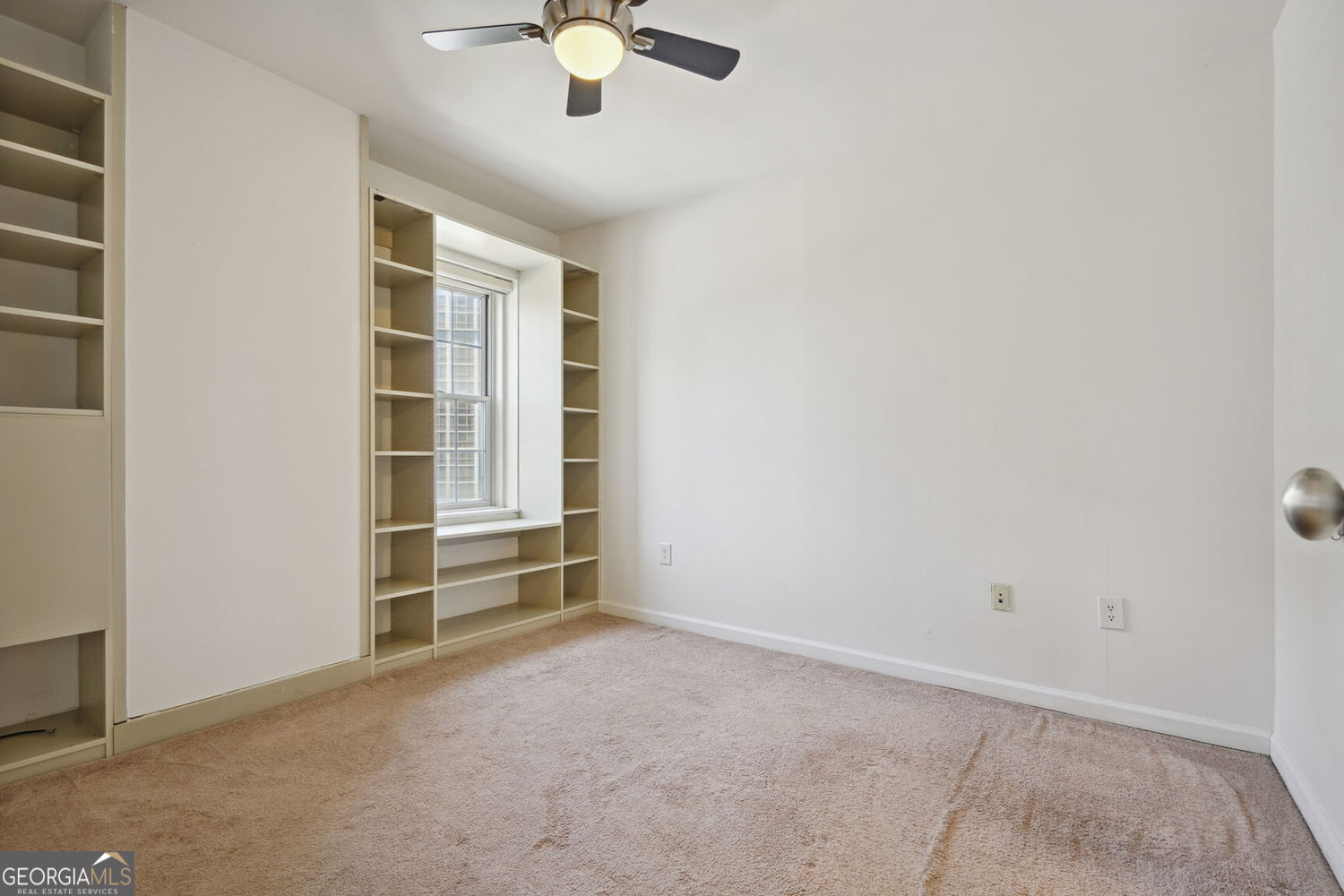 Atlanta, Georgia 30309, United States, 2 Bedrooms Bedrooms, ,2 BathroomsBathrooms,Residential,Active,184941