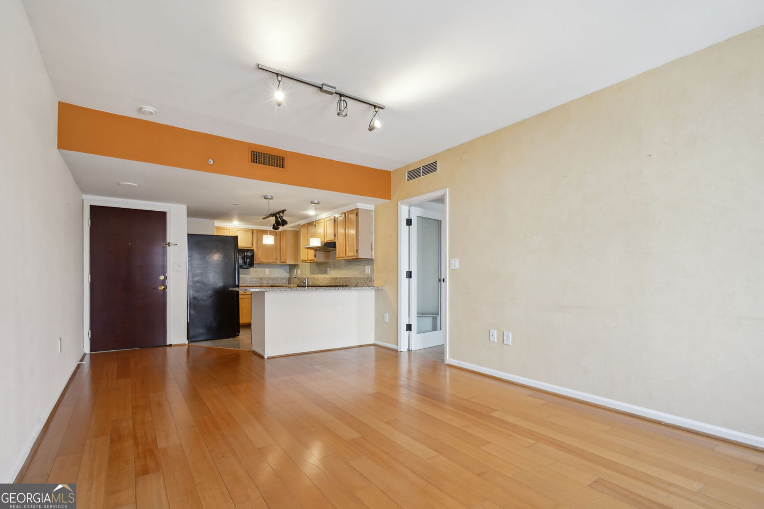 Atlanta, Georgia 30309, United States, 2 Bedrooms Bedrooms, ,2 BathroomsBathrooms,Residential,Active,184941