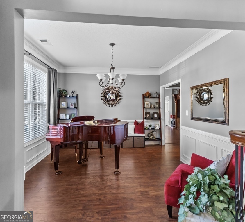 310 Persimmon DR
