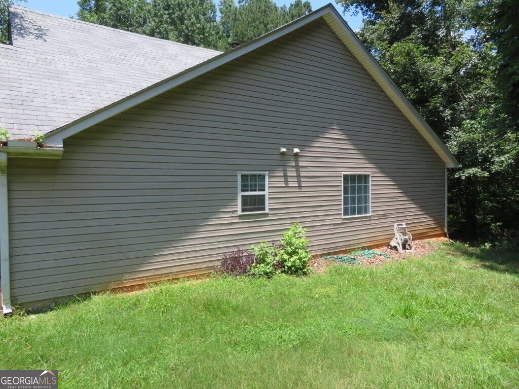 3182 Mckinley CT