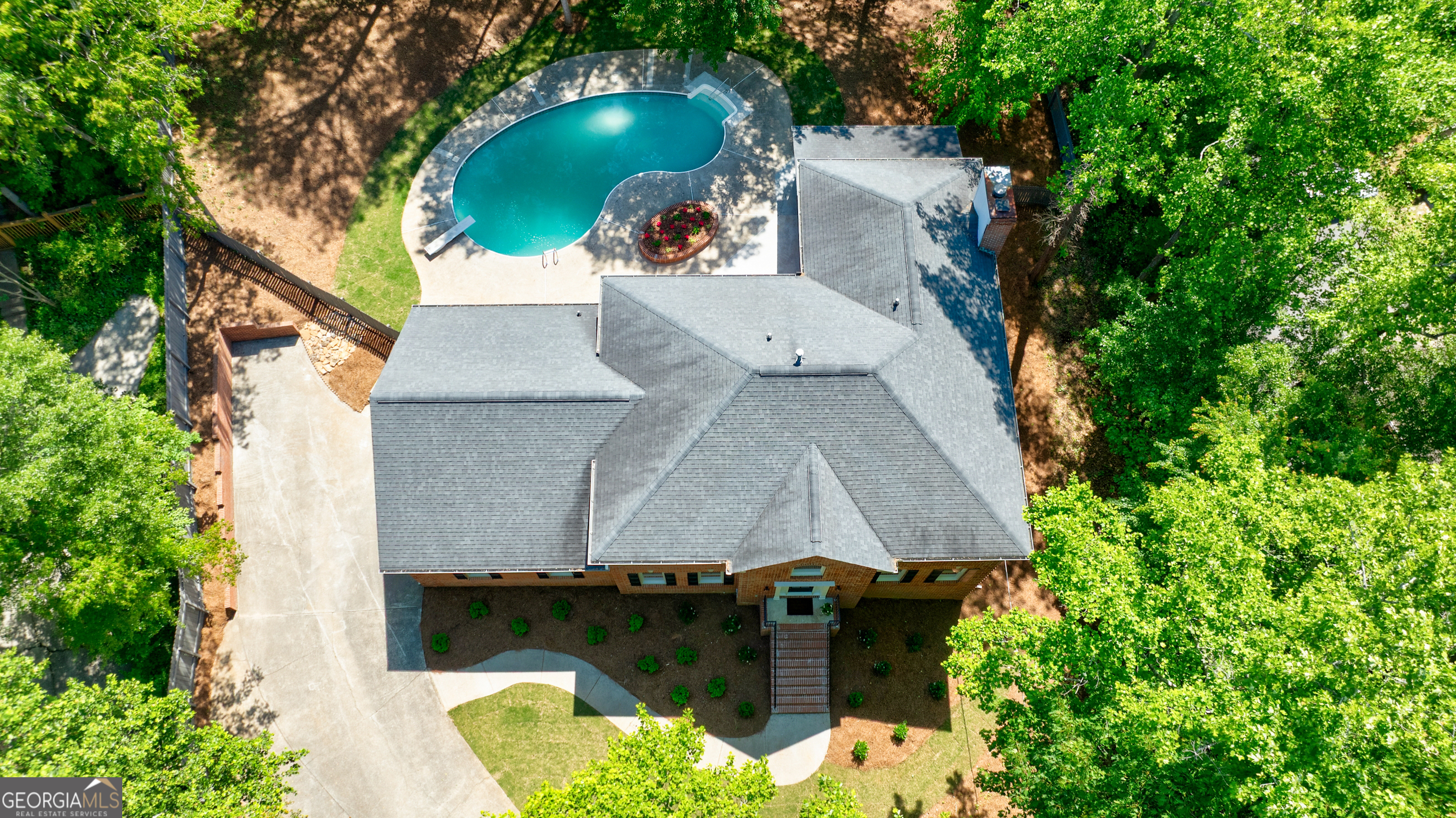 1348 Timberland DR