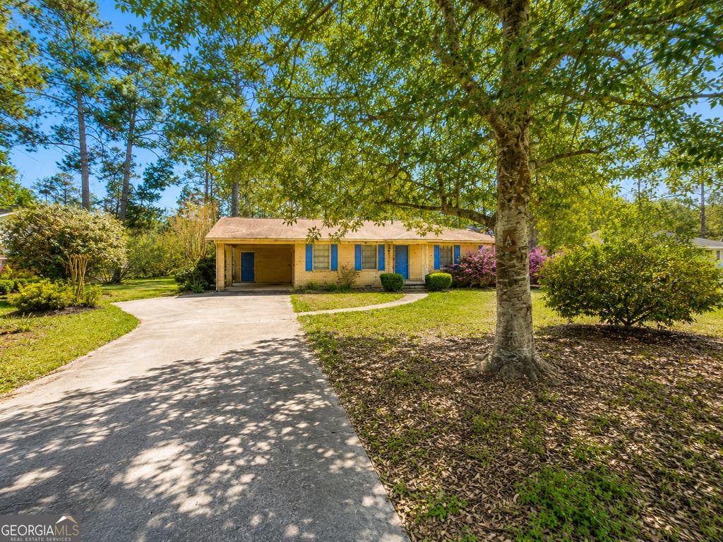 Photo of 1504 Valwood Avenue, Thomasville, GA 31792 (MLS # 10815199)