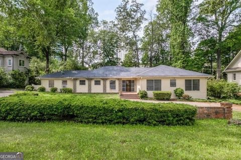 Photo of 757 Old Ivy Road NE, Atlanta, GA 30342 (MLS # 10661218)