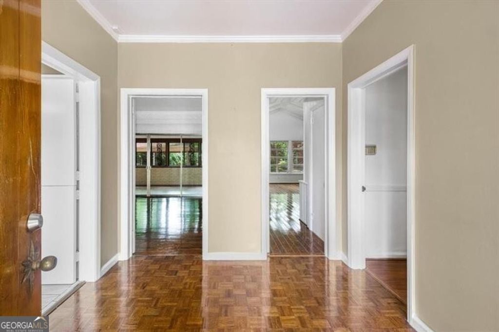 Photo of 757 Old Ivy Road NE, Atlanta, GA 30342 (MLS # 10661218)