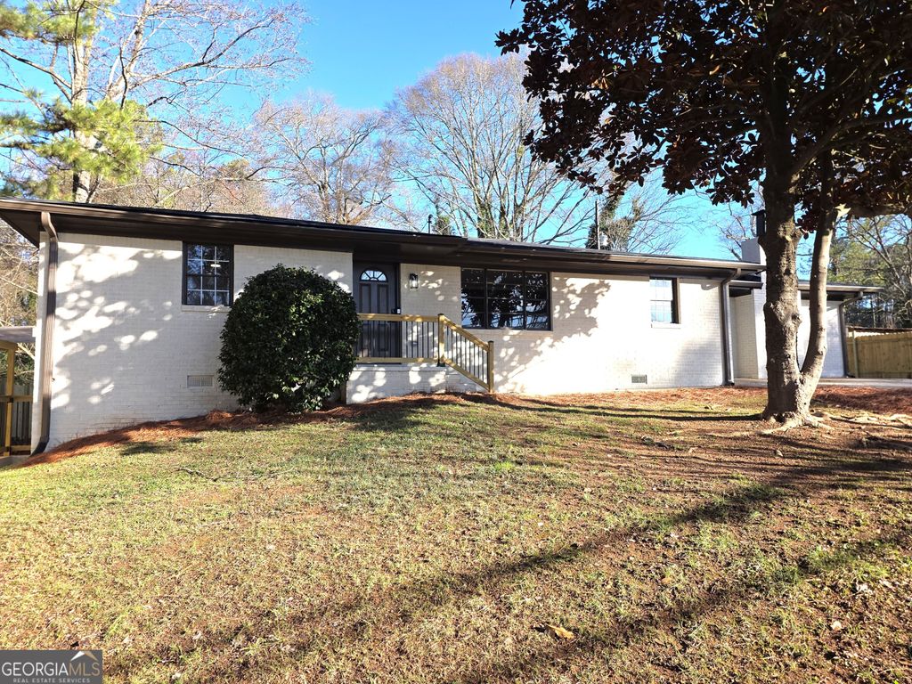 Photo of 1576 S Gordon Road, Austell, GA 30168 (MLS # 10672291)
