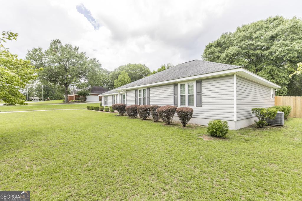 105 Shadow LN