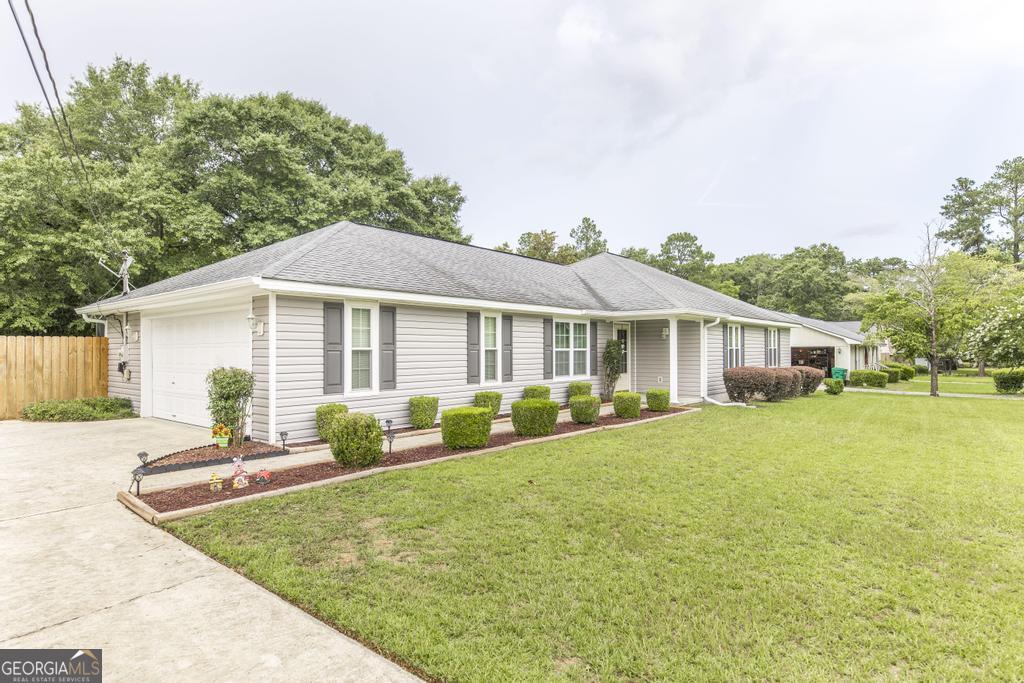 105 Shadow LN