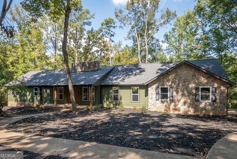 Photo for 160 Lake Forest DR