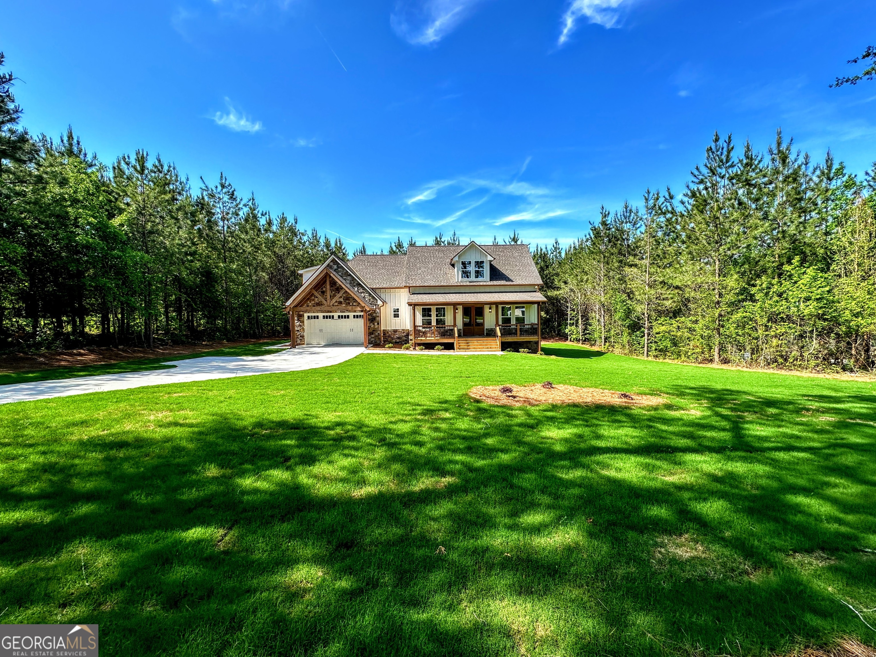 136 Rainey RD