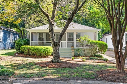 Photo of 959 Hall Place NW, Atlanta, GA 30318 (MLS # 10876165)