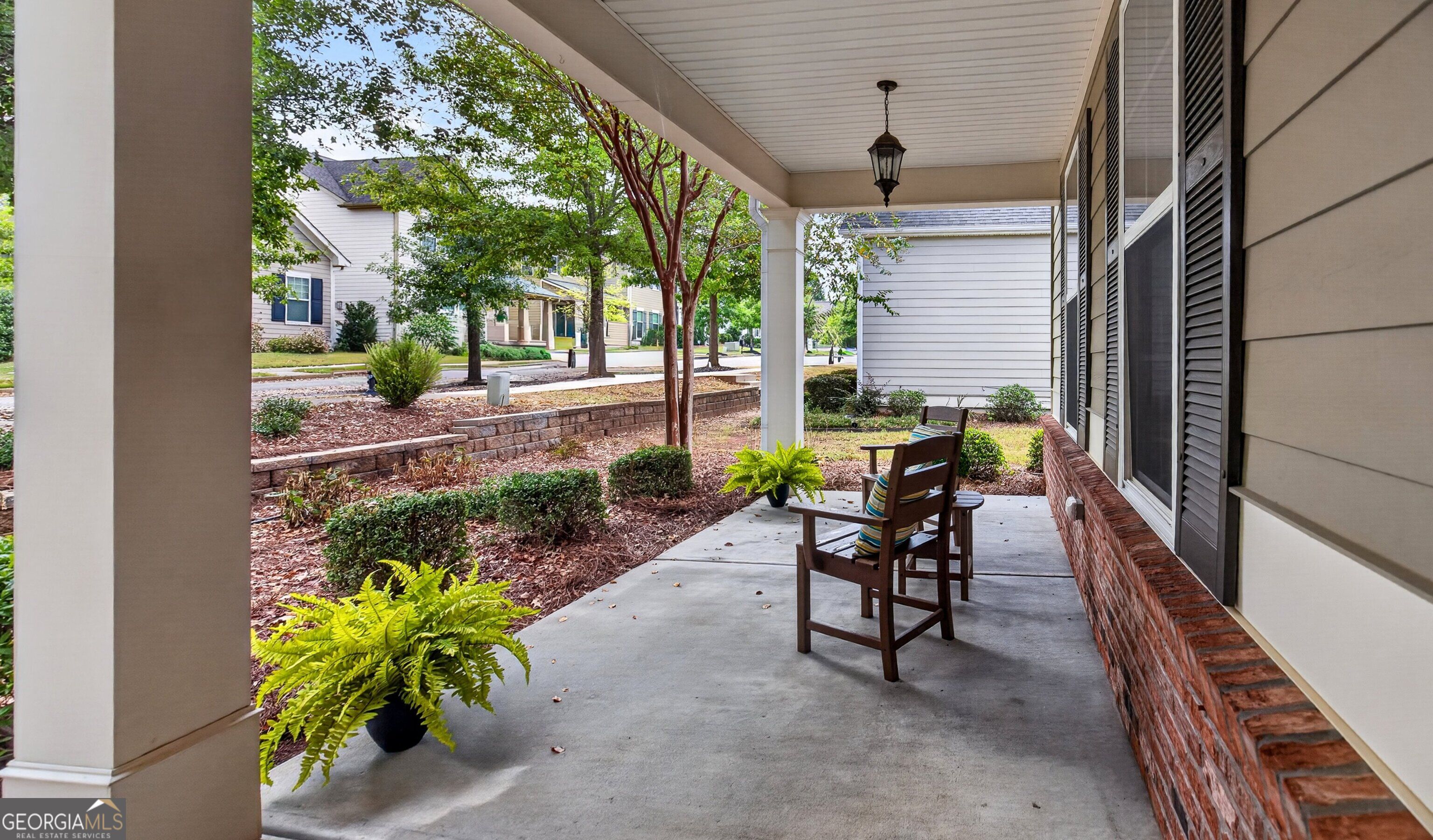 175 Colonial CT