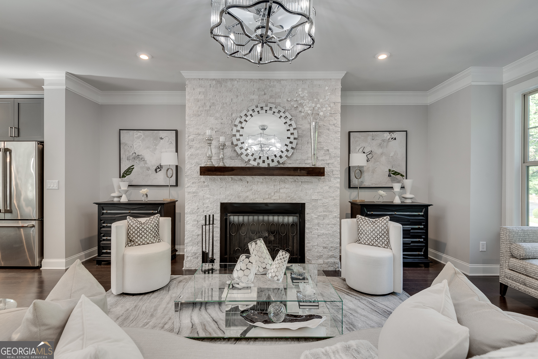 1007 Belle AVE
