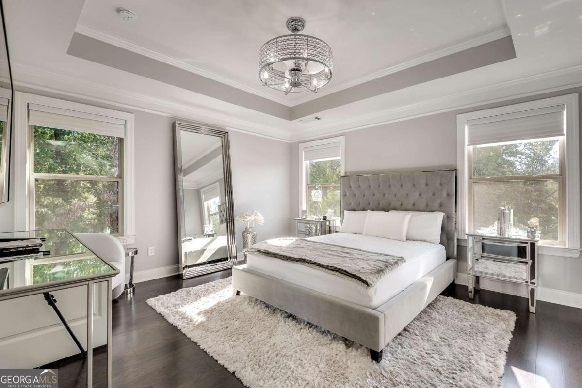 1007 Belle AVE