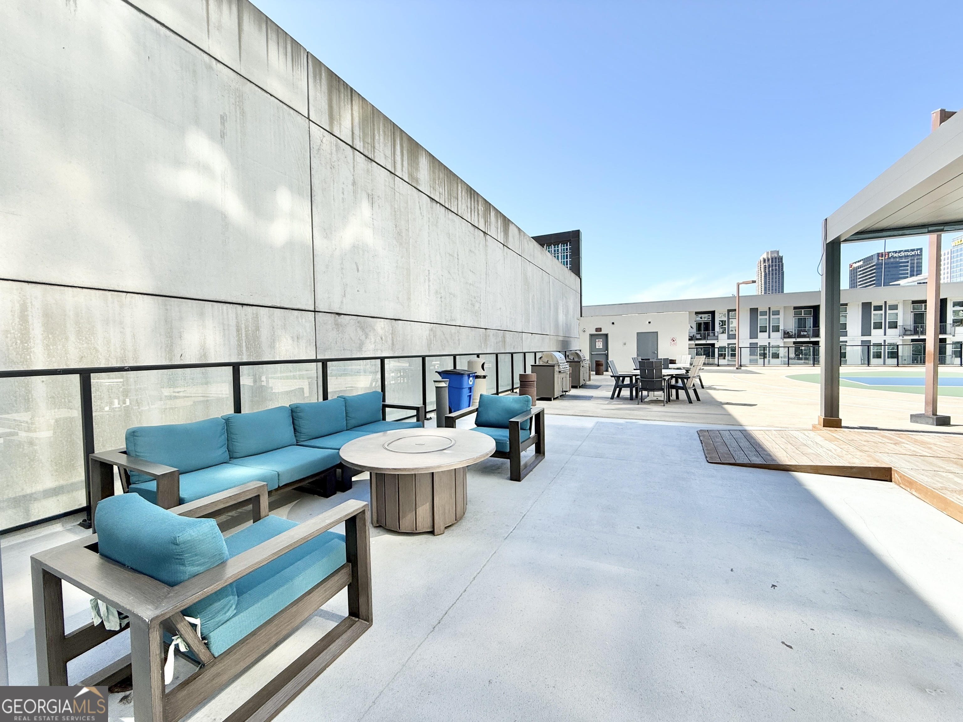 1280 West - Residential