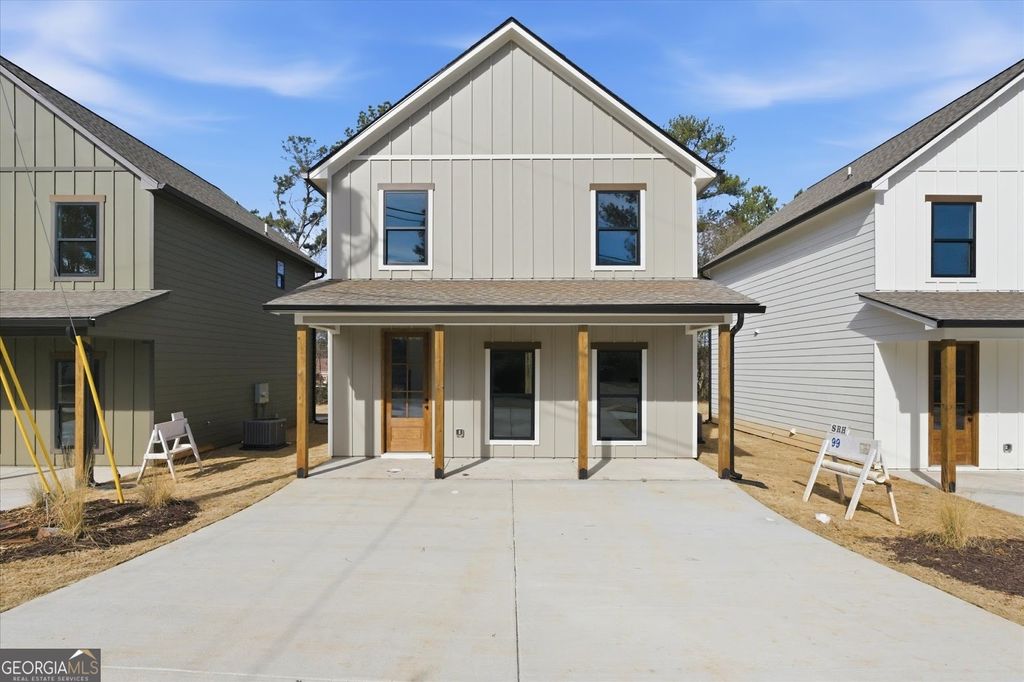 Photo of 99 Carroll Circle, Carrollton, GA 30117 (MLS # 10684266)