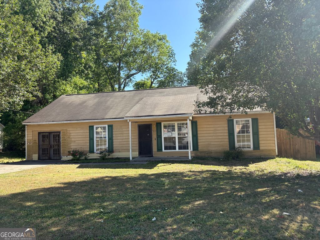 Photo of 3040 Garnet Way, Atlanta, GA 30349 (MLS # 10754527)