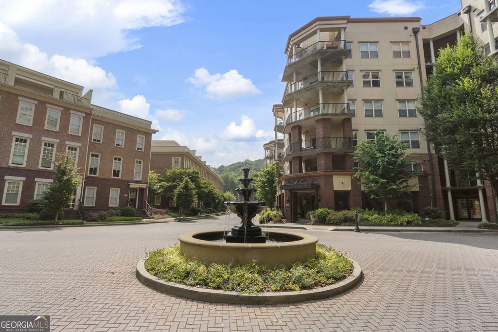 Photo of 200 River Vista Drive #520, Atlanta, GA 30339 (MLS # 10708538)