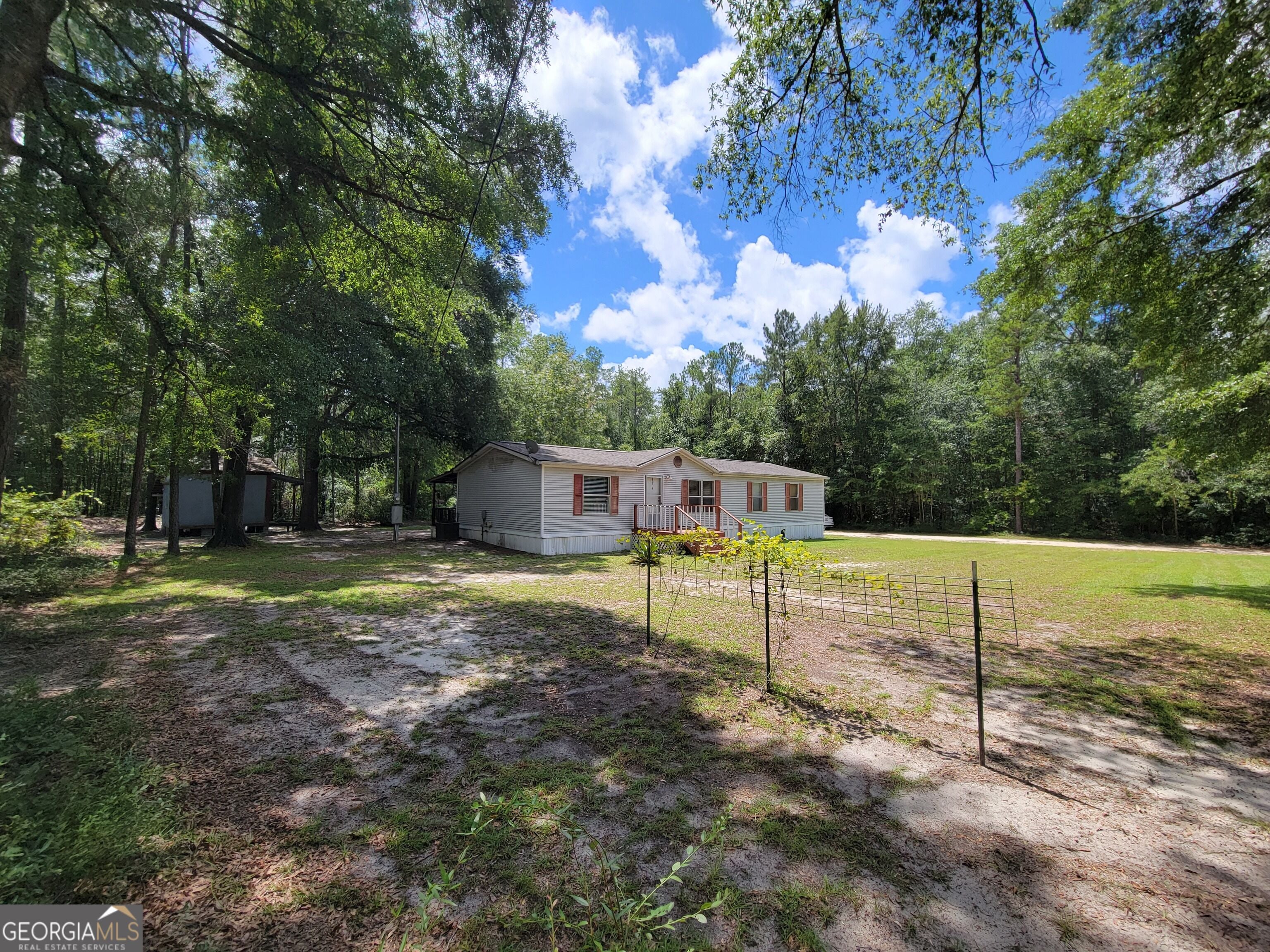 2604 River Bend RD
