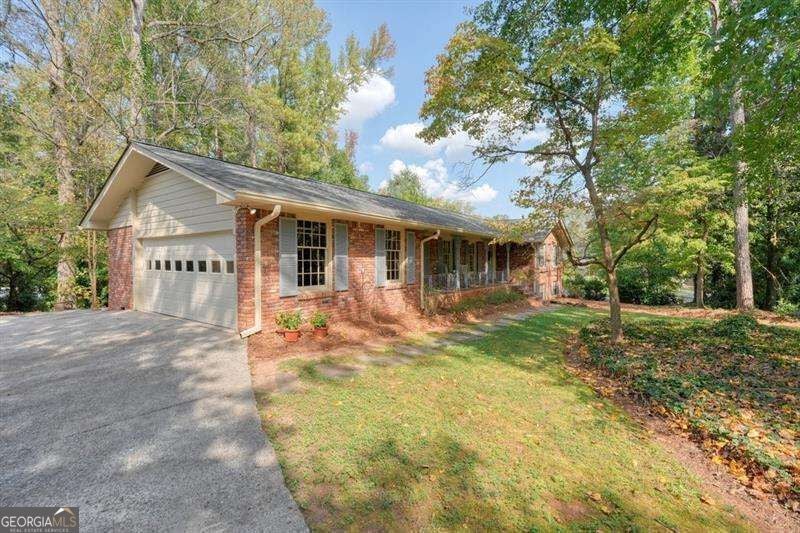 2607 Club Valley DR NE