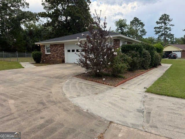 1202 Judy PL