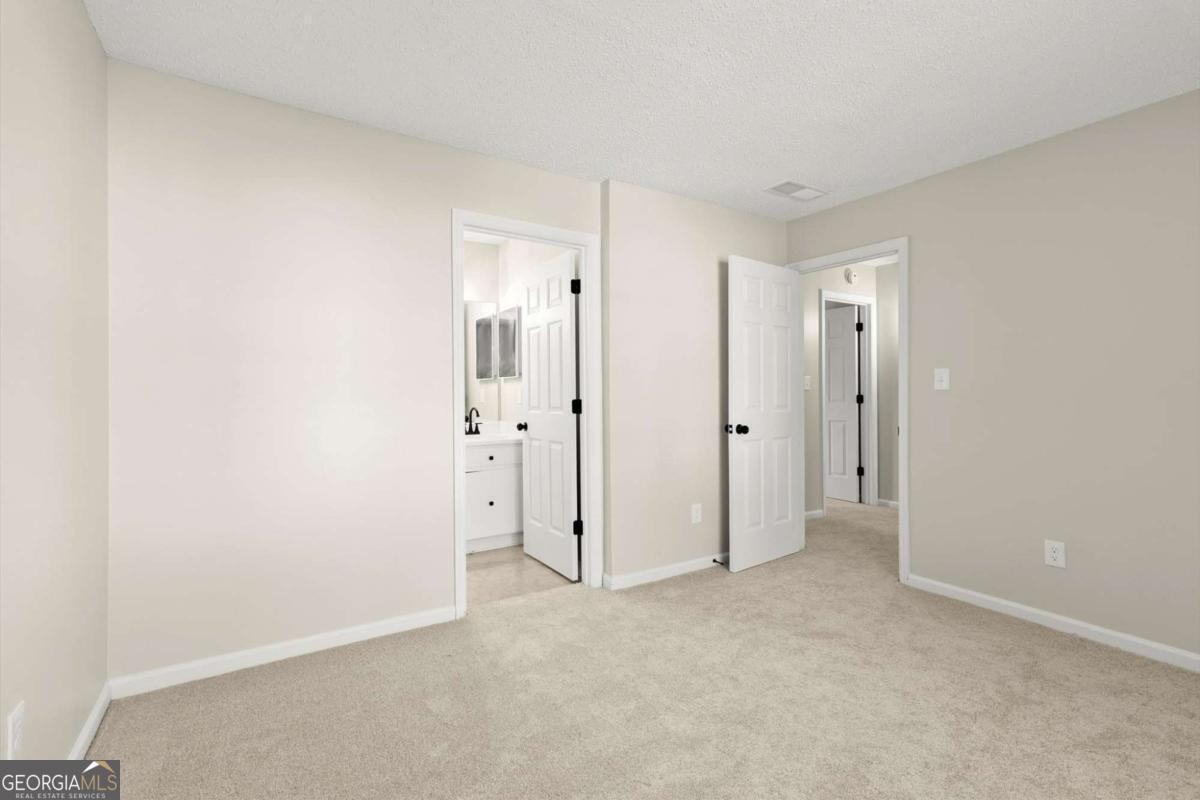 Overlook Green - Residential