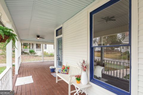 A home in Newnan