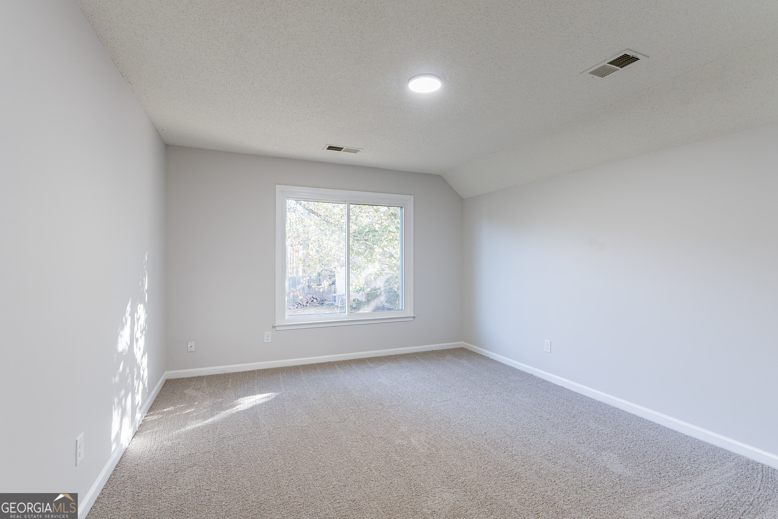 WYNFORD CHASE - Residential