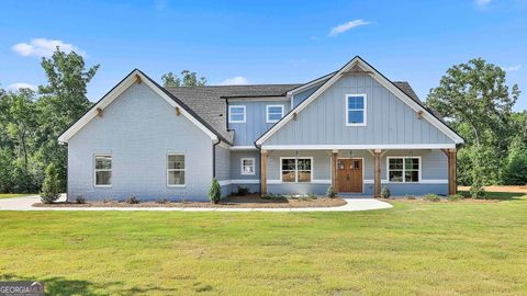 Photo of 88 Atlantica Drive #27, Newnan, GA 30263 (MLS # 10516315)