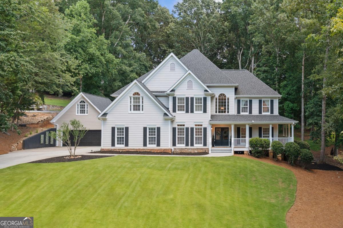 318 Windsor Falls DR