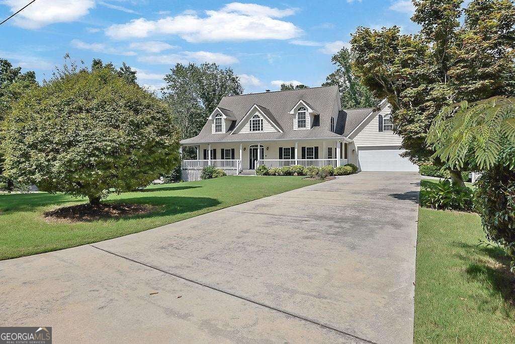 Photo of 3440 Maynard Circle, Gainesville, GA 30506 (MLS # 10839316)