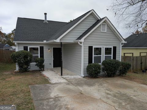Photo of 128 Crystal Brook, Griffin, GA 30223 (MLS # 10647741)