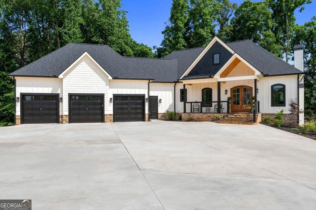 183 Lake Pointe Road