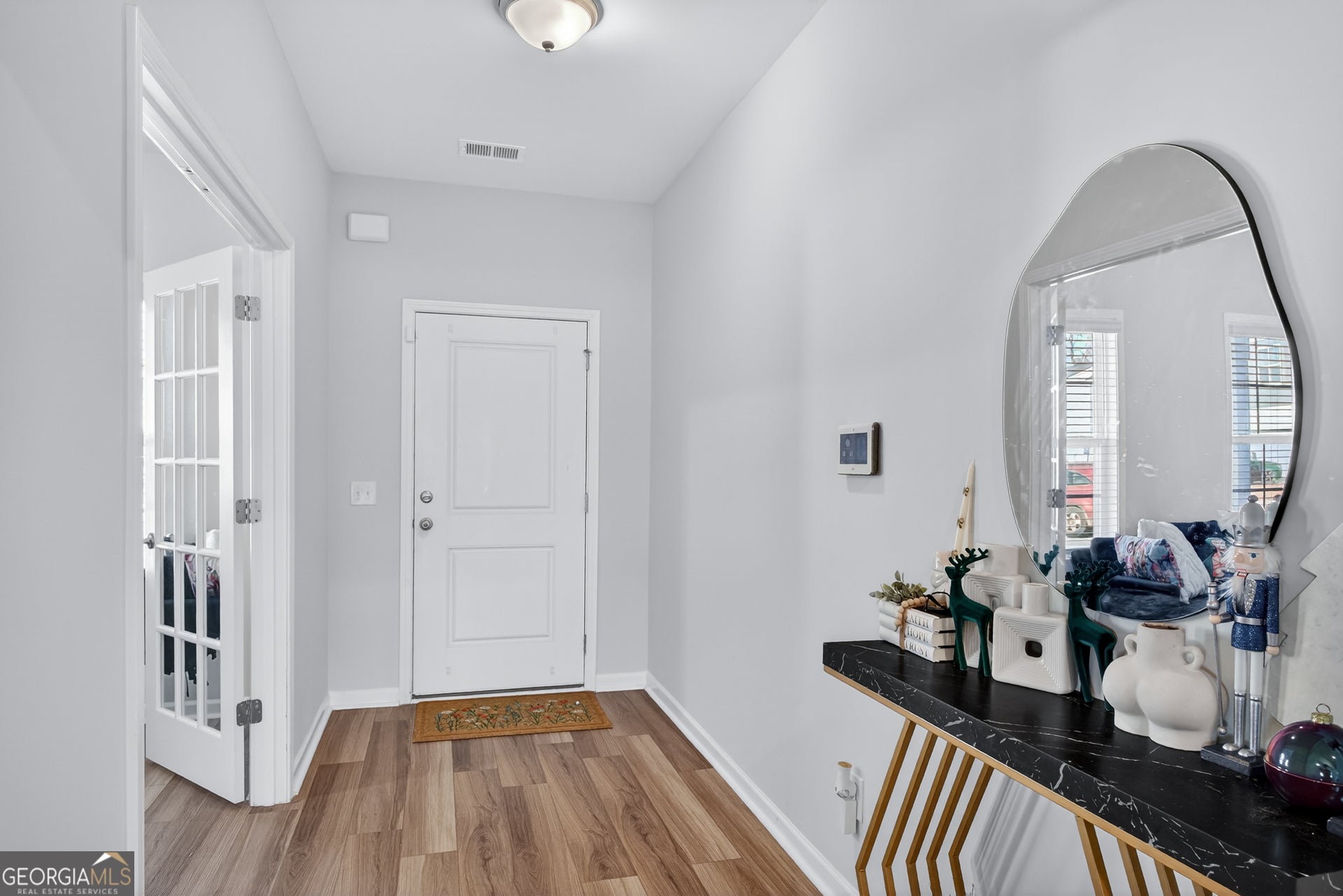 124 Jennie DR