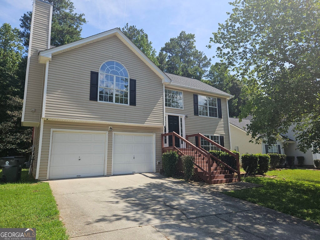 Photo of 3220 Diamond Bluff, Union City, GA 30291 (MLS # 10845942)