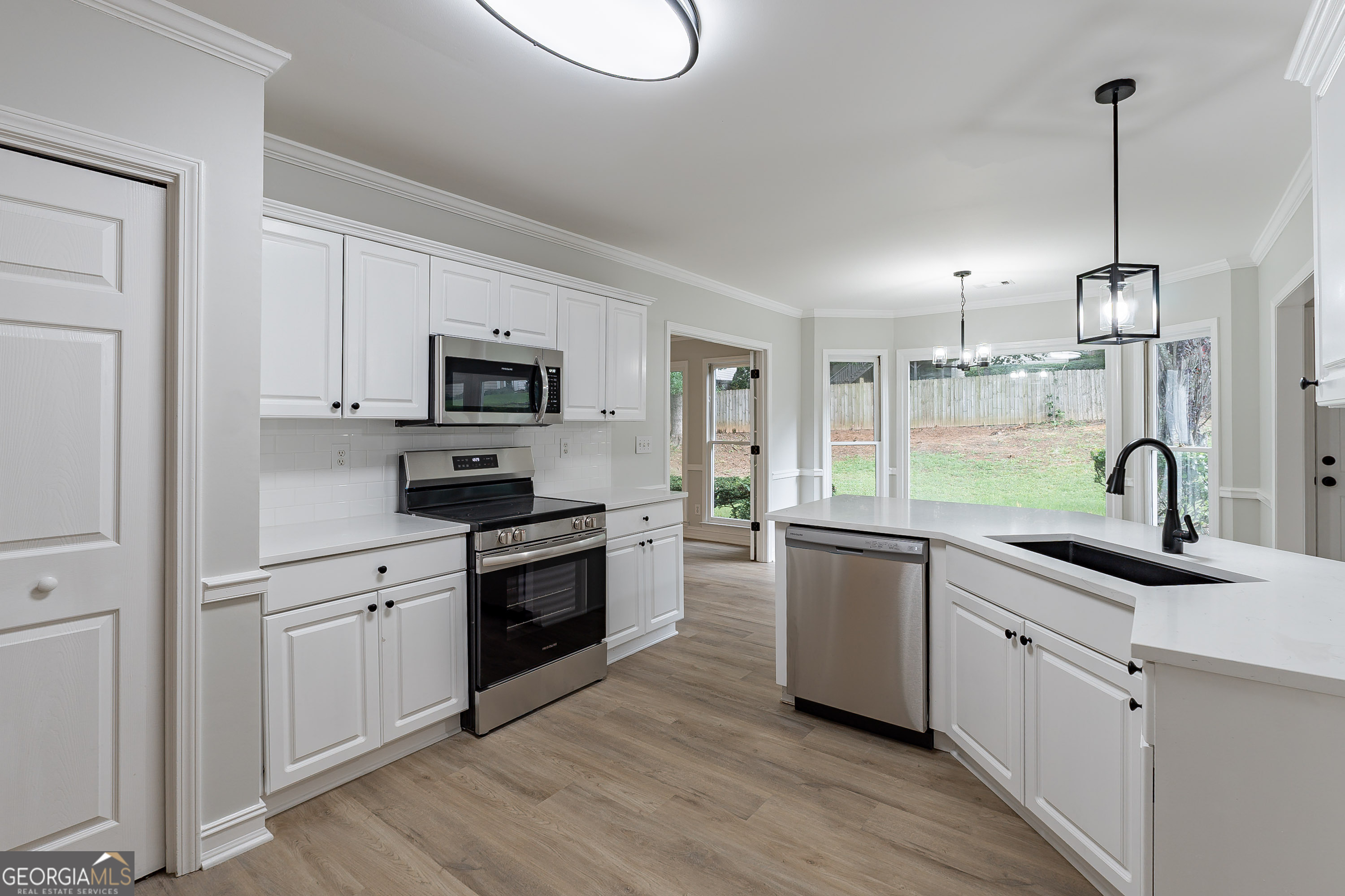 3807 Lance Bluff CT