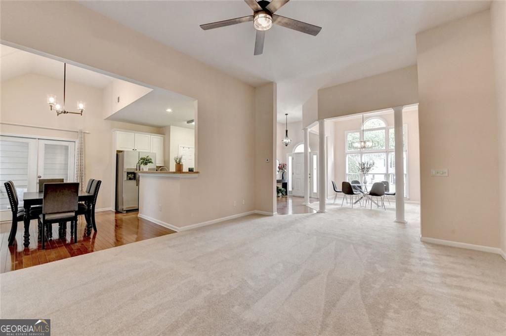 1635 Lake Heights CIR