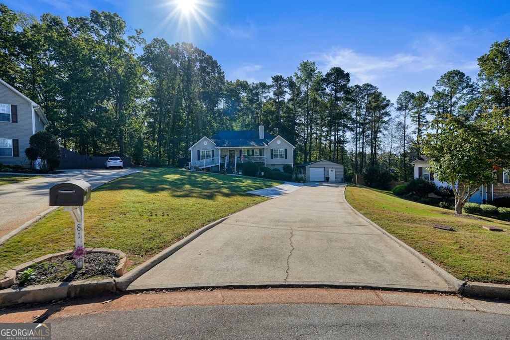 81 Alexandria CT