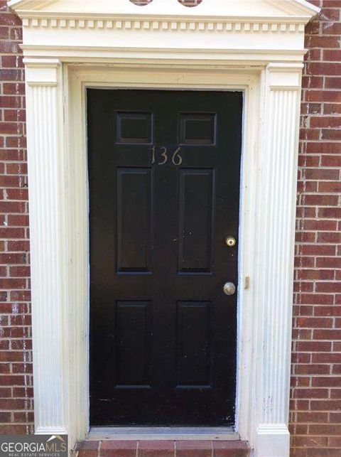 136 STERLING CO Sterling Court Alpharetta GA 30004