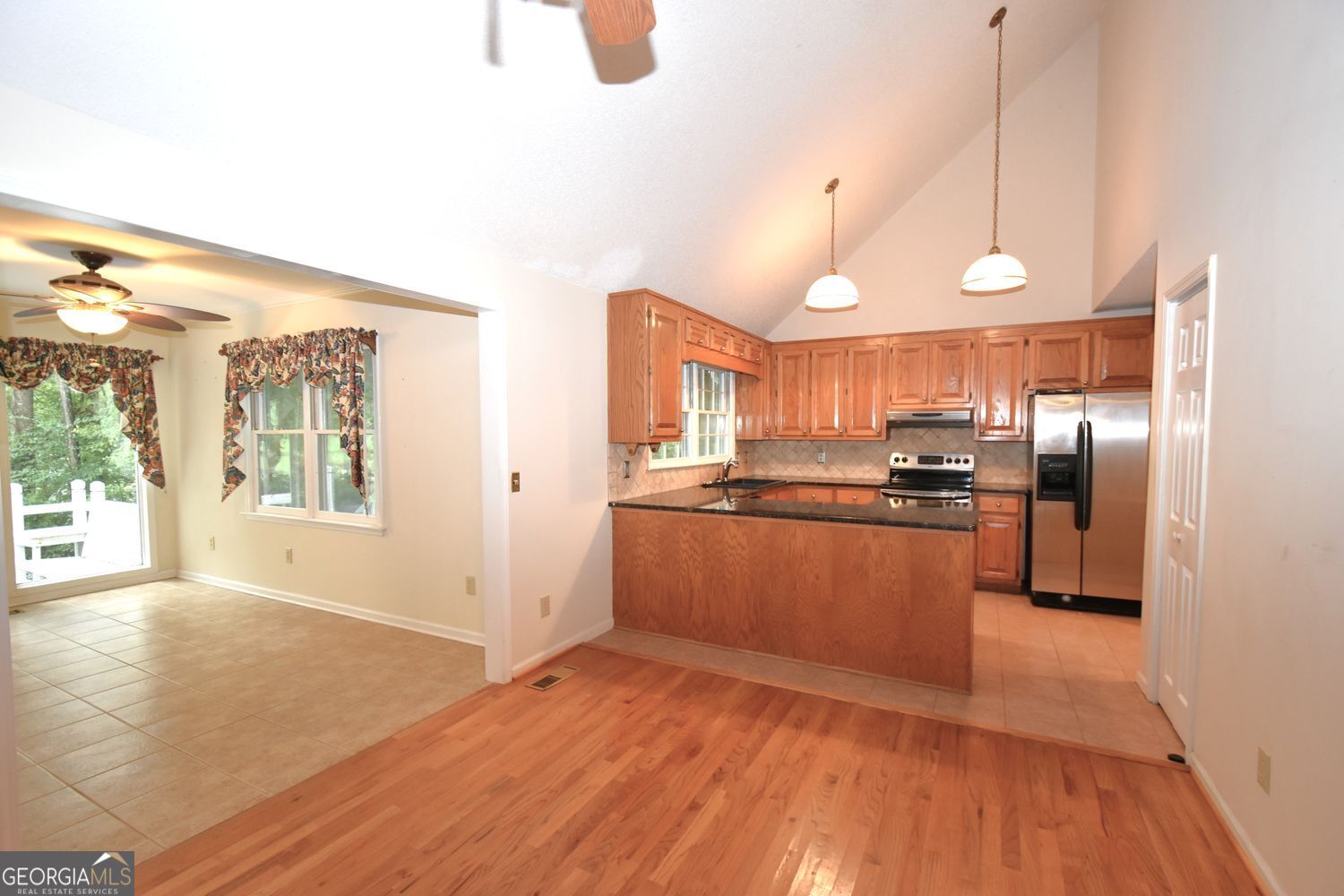 Villa Rica, Georgia 30180, United States, 4 Bedrooms Bedrooms, ,3 BathroomsBathrooms,Residential,Active,195653