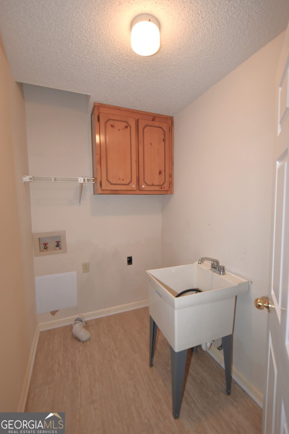 Villa Rica, Georgia 30180, United States, 4 Bedrooms Bedrooms, ,3 BathroomsBathrooms,Residential,Active,195653