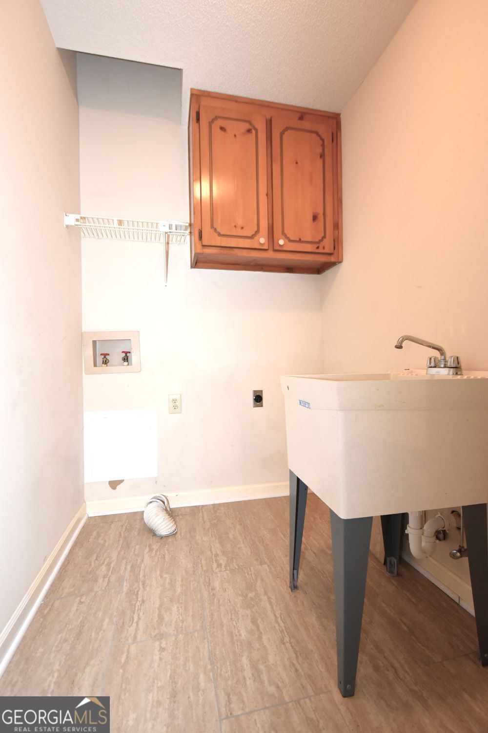 Villa Rica, Georgia 30180, United States, 4 Bedrooms Bedrooms, ,3 BathroomsBathrooms,Residential,Active,195653